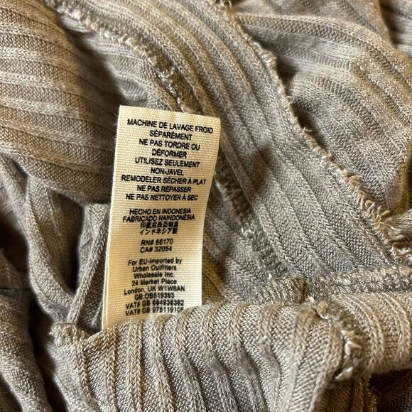 Free People We The Free Small Lover Rib Thermal Split Back Beige Top Oversized - Picture 3 of 6